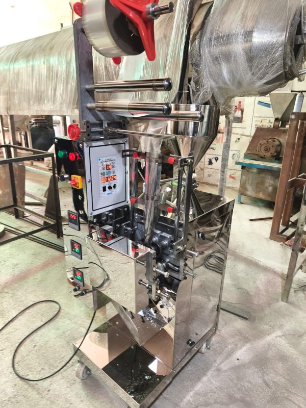 Liquid FFS packaging machine